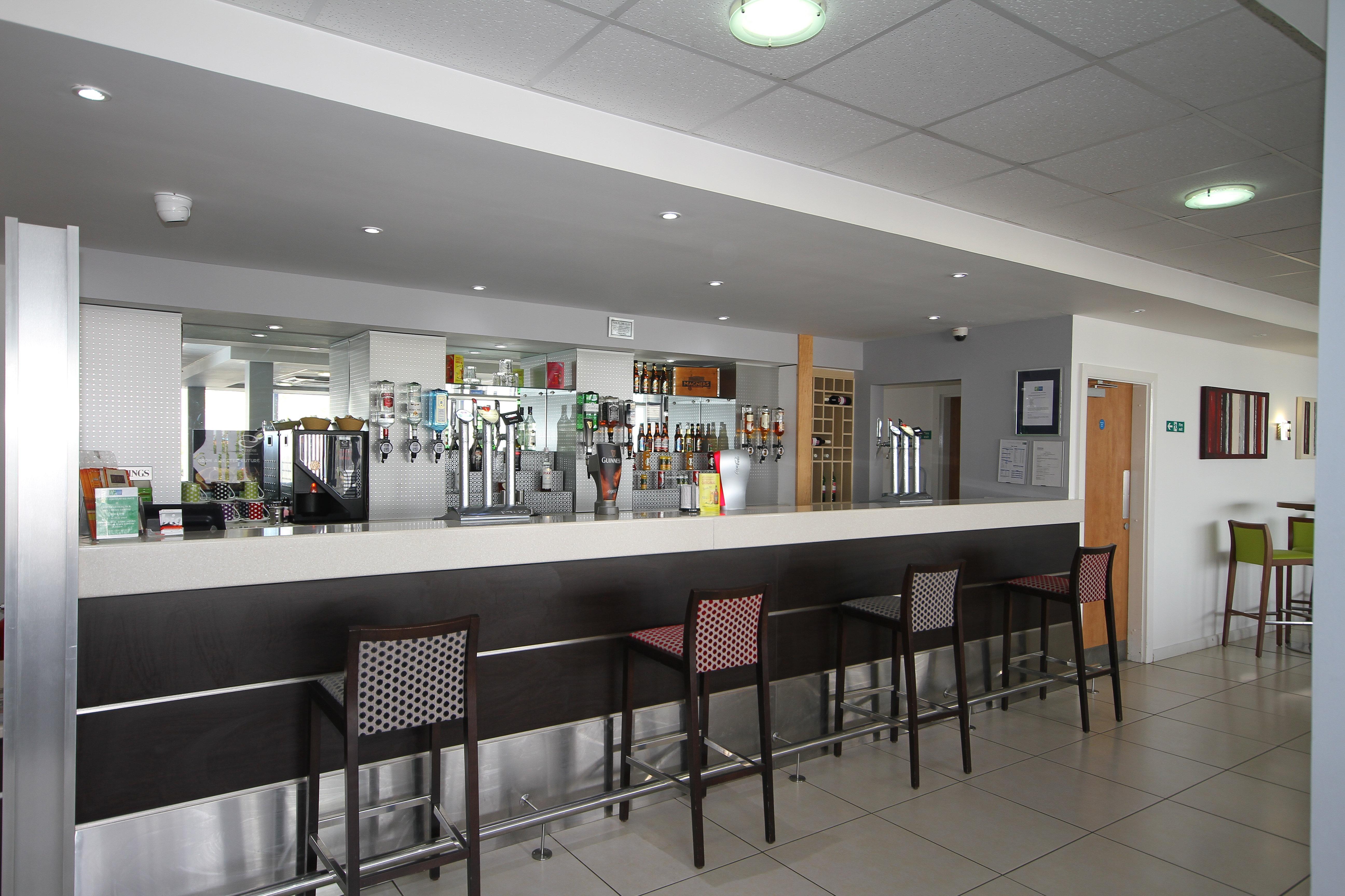 Holiday Inn Express Nuneaton By Ihg Exterior foto